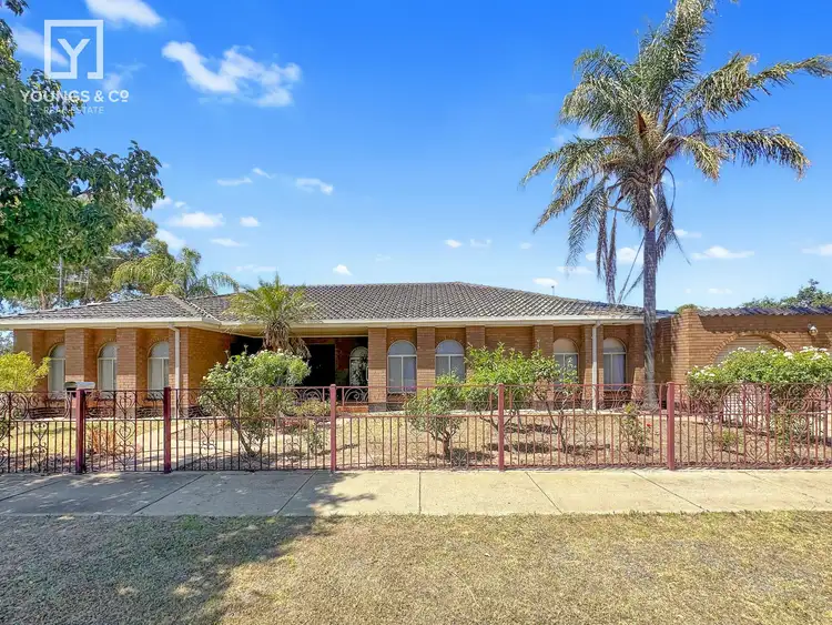 54 Hamilton St, Shepparton VIC 3630