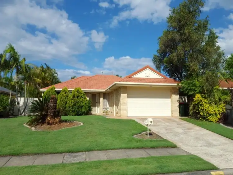 35 Warbler Pde, Varsity Lakes QLD 4227