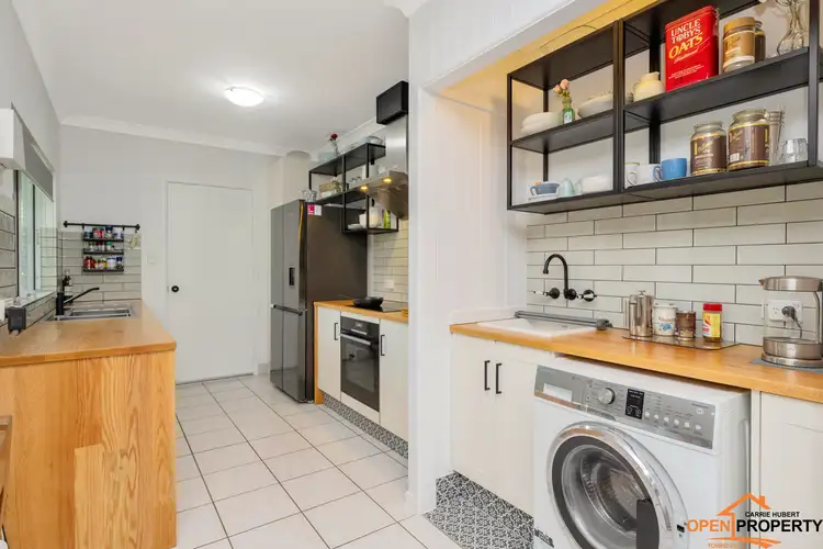 Second view of Homely house listing, 2/5 Tippett St, Gulliver QLD 4812
