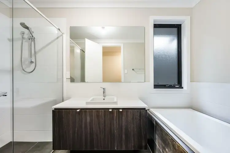 Fifth view of Homely house listing, 10 Riviera Dr, Mount Barker SA 5251