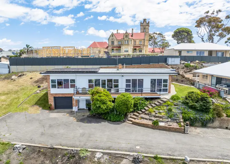 13 High St, Victor Harbor SA 5211