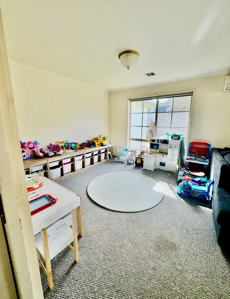 Seventh view of Homely house listing, 4 Lauren Court, Kangaroo Flat VIC 3555