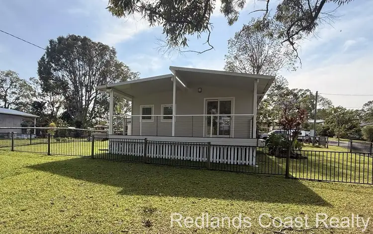 66 Eastbourne Tce, Macleay Island QLD 4184