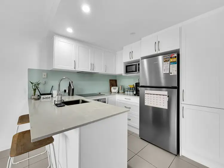 Fourth view of Homely unit listing, Unit 8/425 Pine Ridge Rd, Runaway Bay QLD 4216