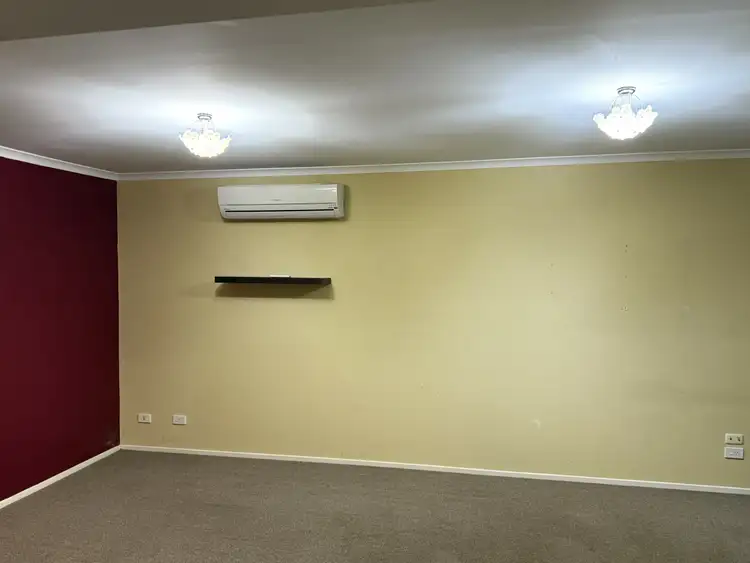 Fifth view of Homely house listing, 7 Sir Phillip Ct, Pakenham VIC 3810