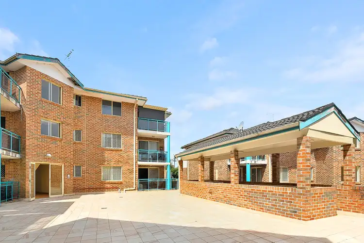 31/1 Rickard Road, Bankstown NSW 2200