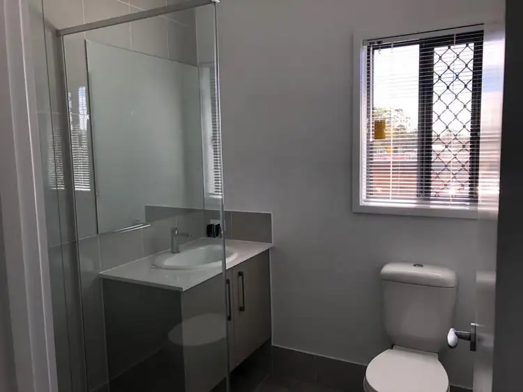 Third view of Homely house listing, 2 Maldon St, Pallara QLD 4110