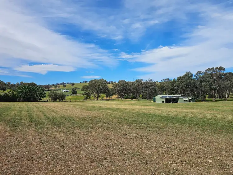 2011 Davys Plains Road, Cargo NSW 2800