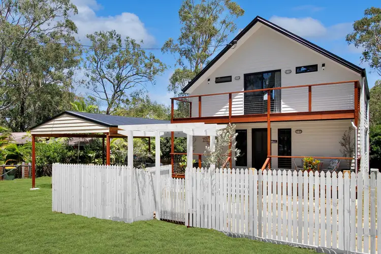 15 Brolga St, Macleay Island QLD 4184