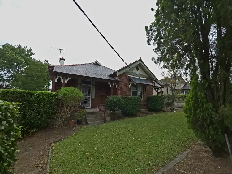 7 Culdees Rd, Burwood Heights NSW 2136