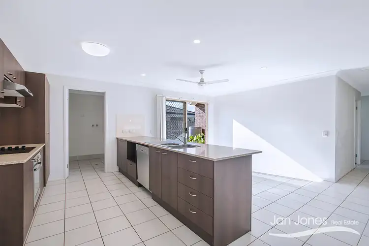 Sixth view of Homely house listing, 32 Peacherine Cct, Bellmere QLD 4510