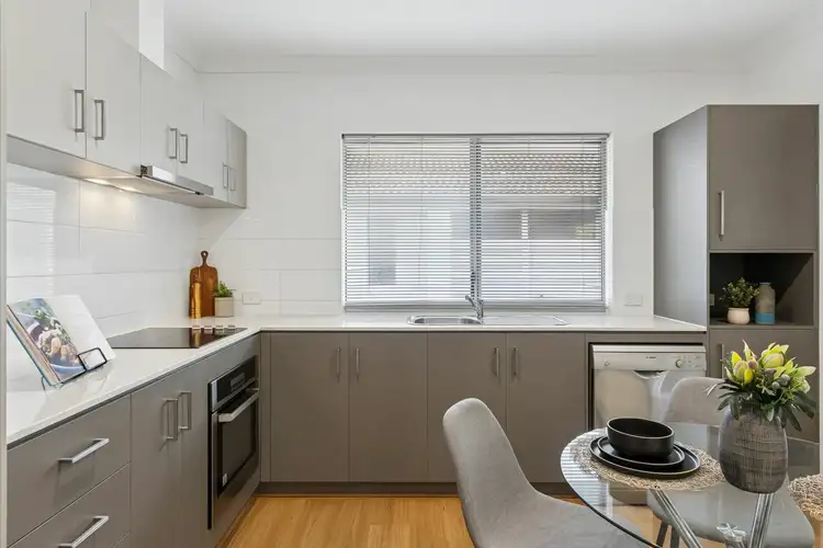 Sixth view of Homely apartment listing, 7/130 Arlunya Avenue, Cloverdale WA 6105