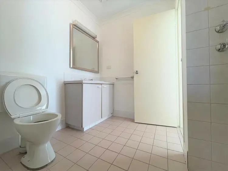 Fifth view of Homely unit listing, Unit 2/277 Knutsford Ave, Kewdale WA 6105