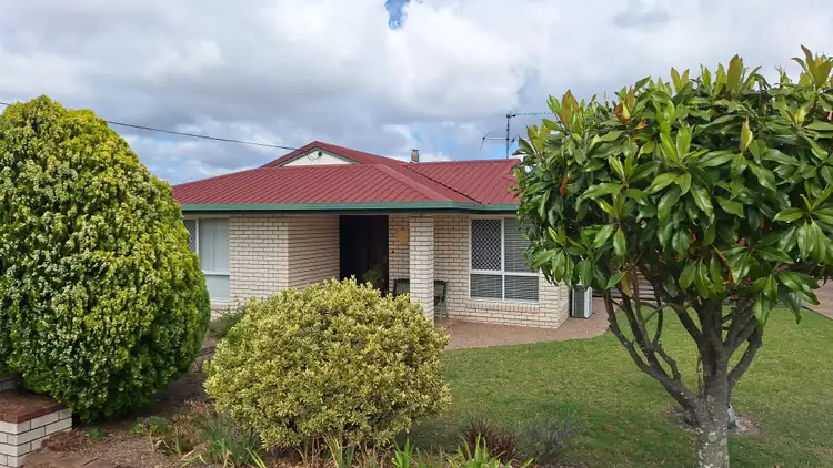 Fourth view of Homely house listing, 2 Pitts St, Stanthorpe QLD 4380