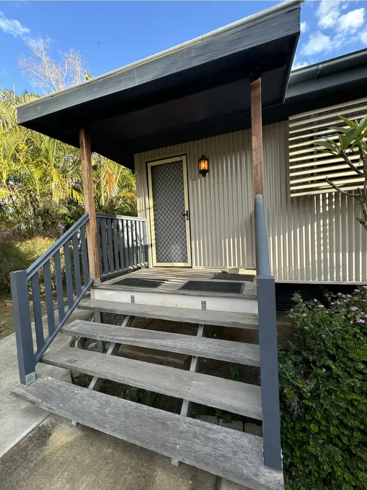 33 Rogers St, Moura QLD 4718