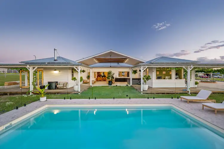 8 Kangaroo Dr, Beechwood NSW 2446