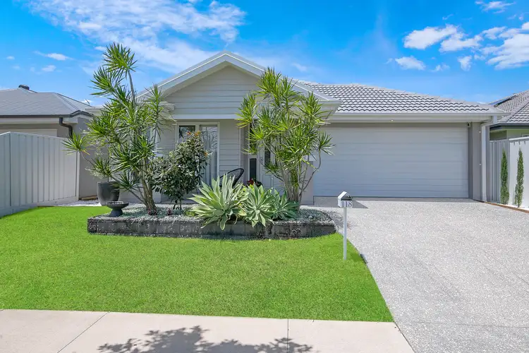 118 Lakeview Promenade, Newport QLD 4020