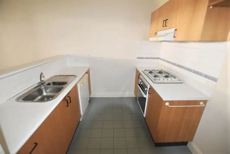 Fourth view of Homely apartment listing, 1/39 Bouverie St, Carlton VIC 3053