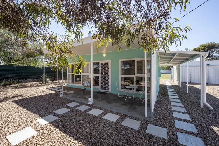 18 Baudin St, Port Germein SA 5495