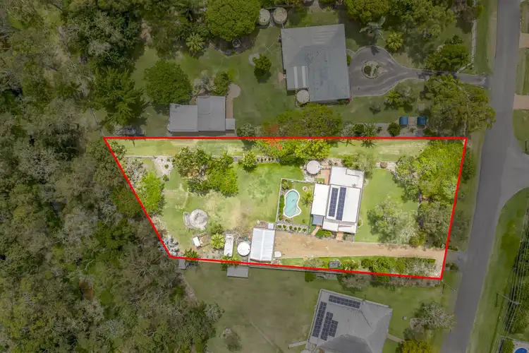 17 Arcadia Dr, Branyan QLD 4670