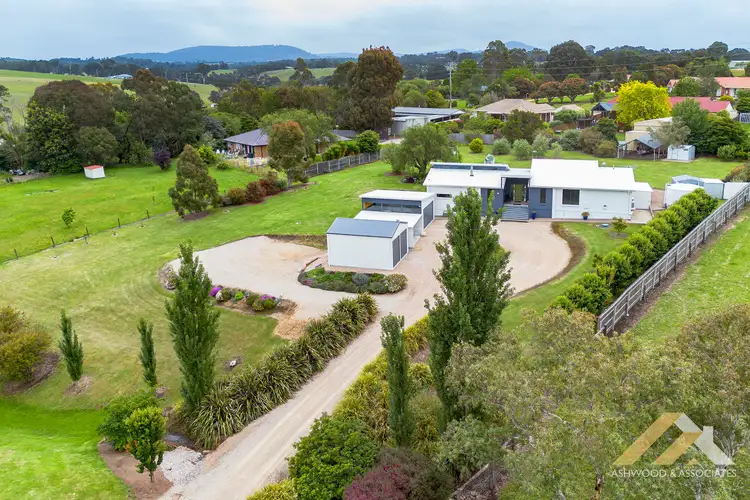 48 Dooley St, Wy Yung VIC 3875