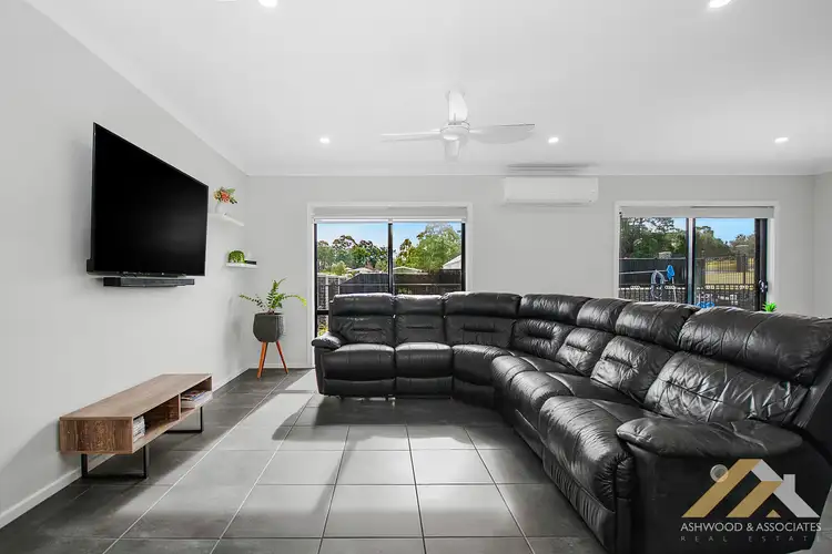 Fourth view of Homely house listing, 4 Di Palma Tce, Ellaswood VIC 3875