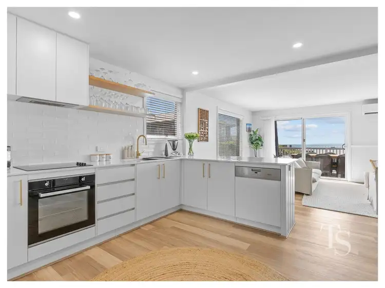 25 Henry Street, Bridport TAS 7262