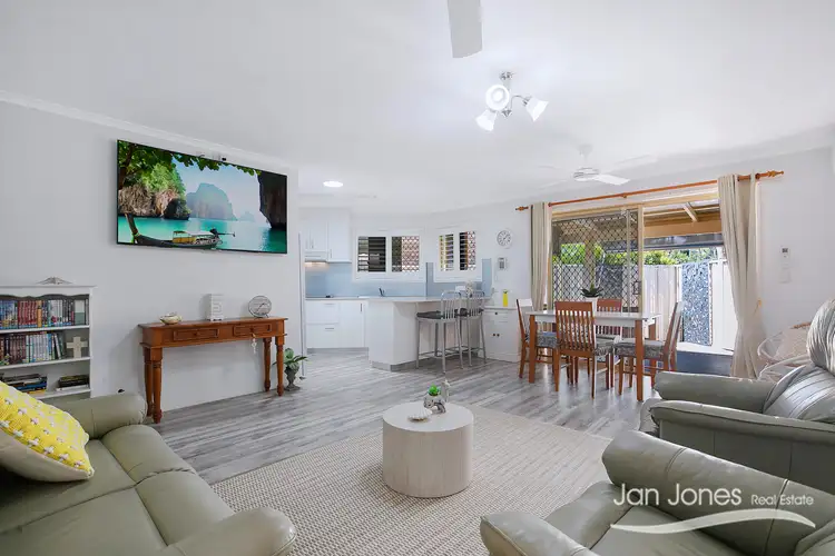 Fourth view of Homely unit listing, 1/13 Trafalgar Drive, Kippa-ring QLD 4021