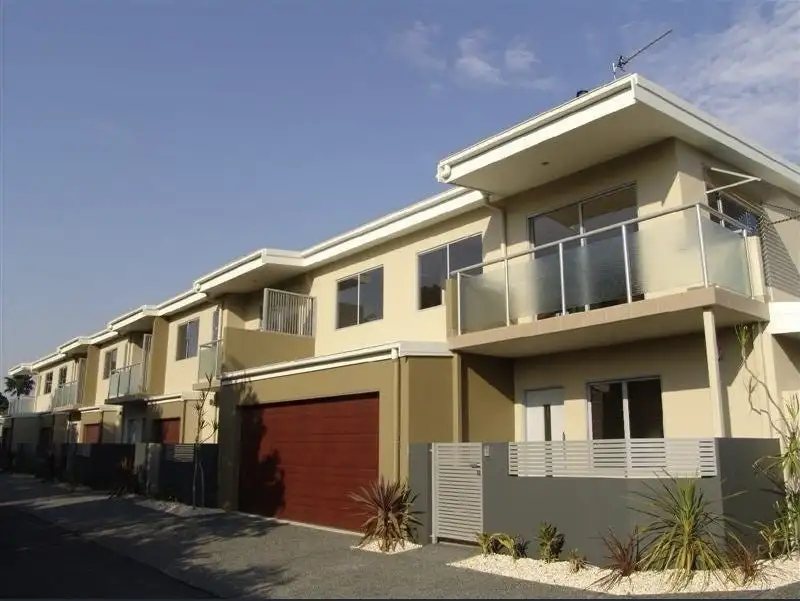 Main view of Homely townhouse listing, Unit 1/4 King St, Coffs Harbour NSW 2450