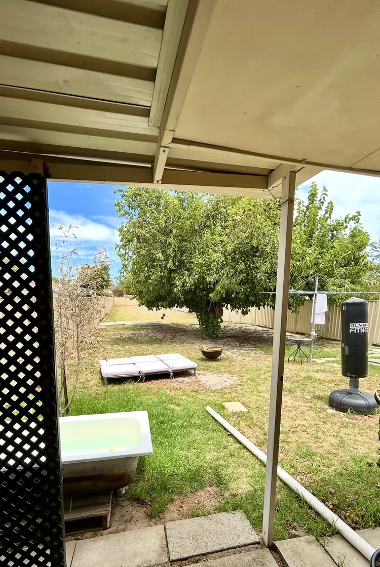 58A Fifth Rd, Armadale WA 6112