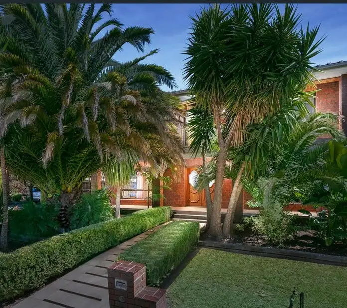 Main view of Homely house listing, 1 Barmah Cl, Taylors Lakes VIC 3038