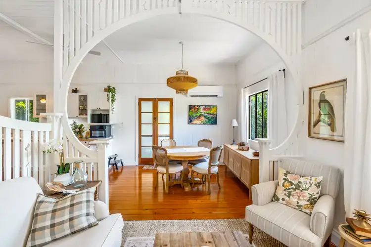 23 Laurel St, Russell Island QLD 4184