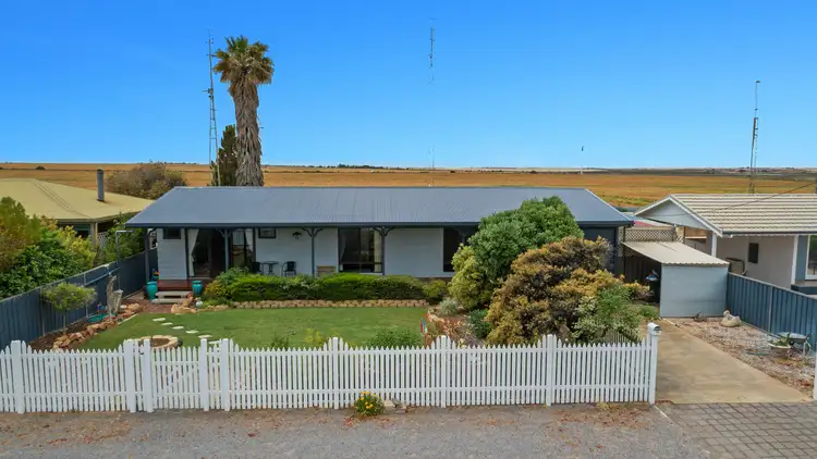 76 Clayton Dr, North Beach SA 5556