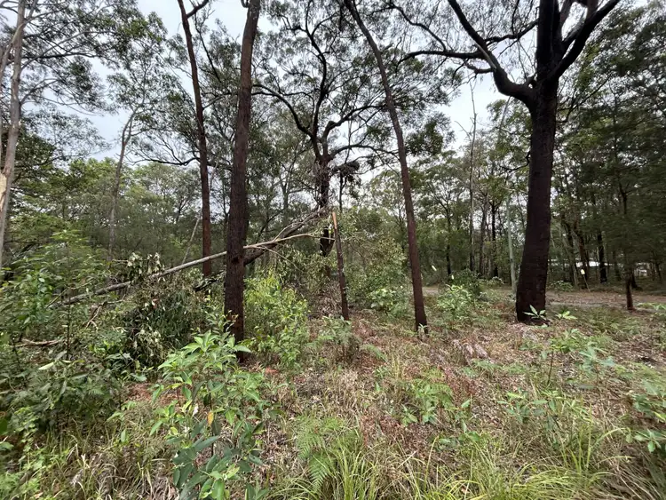 28 Cook Ave, Russell Island QLD 4184