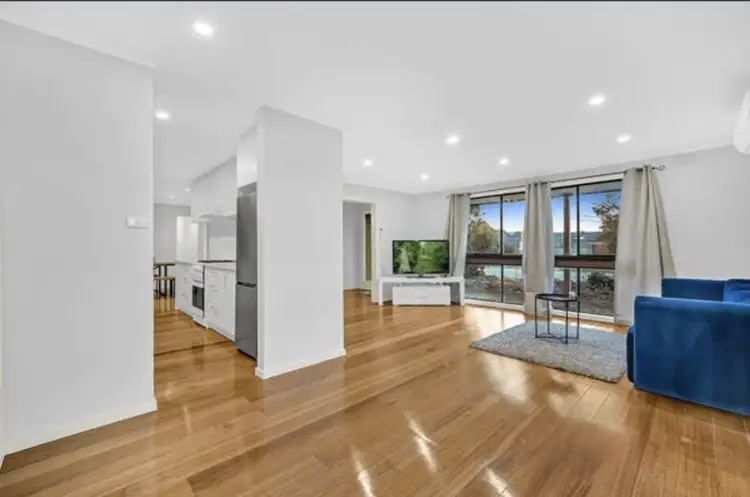 Fifth view of Homely house listing, 6 Gina Ct, Hallam VIC 3803