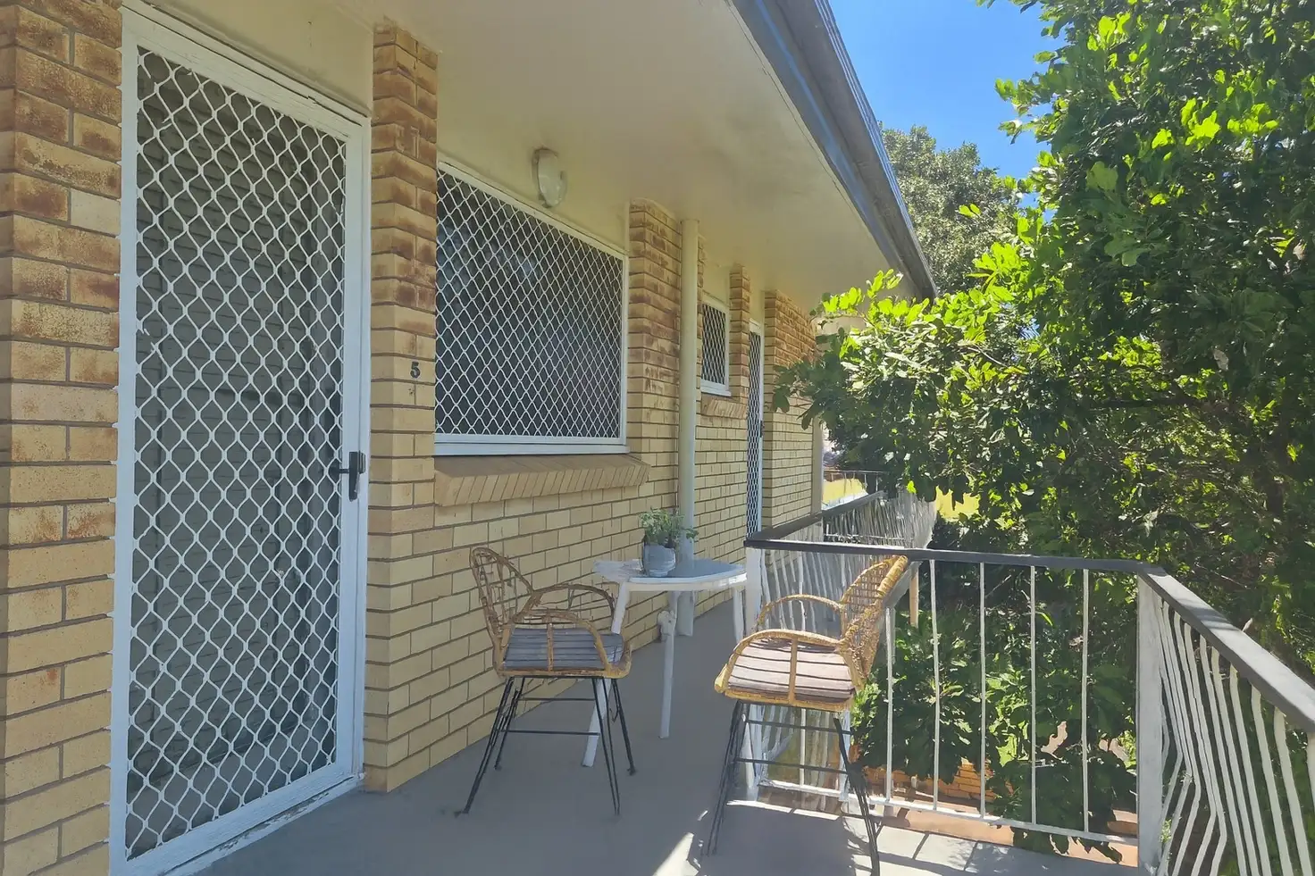 Main view of Homely unit listing, Unit 5/3 Railway Pde, Clayfield QLD 4011