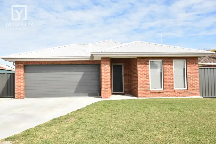 24 Carson St, Shepparton VIC 3630
