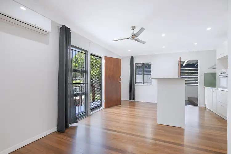 Fourth view of Homely flat listing, Unit 1/1 Inge St, Mount Gravatt QLD 4122