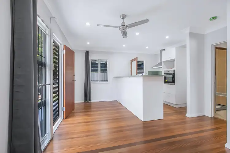 Fifth view of Homely flat listing, Unit 1/1 Inge St, Mount Gravatt QLD 4122