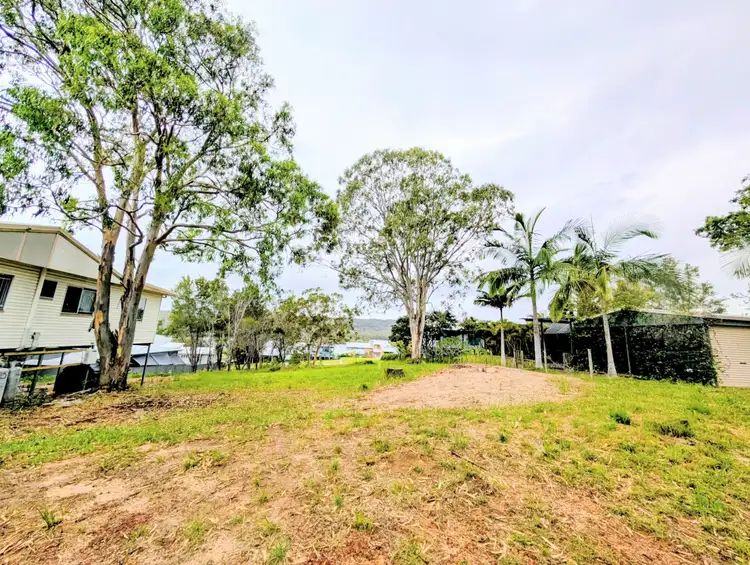 31 Scenic Dr, Russell Island QLD 4184