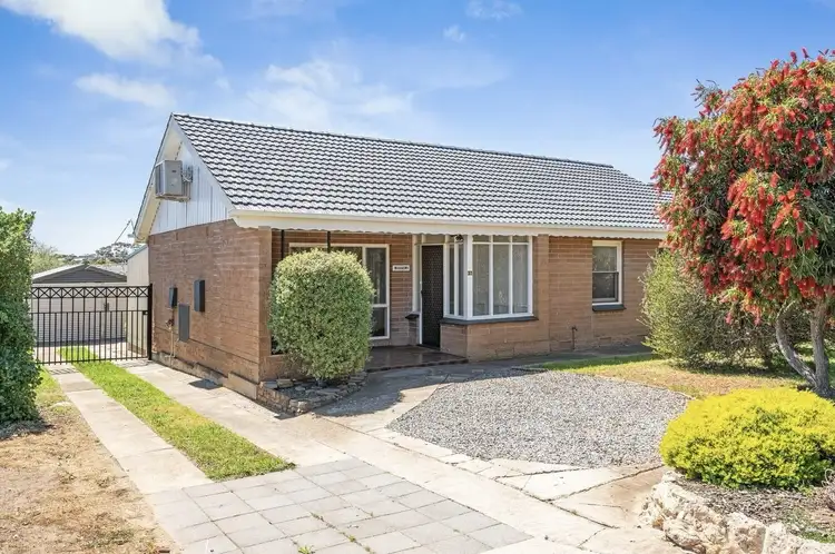 37 Winnerah Rd, Christies Beach SA 5165