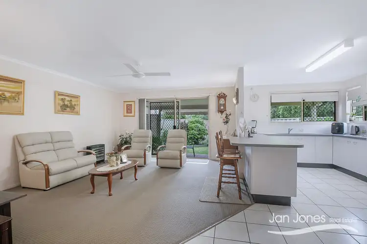 Fifth view of Homely unit listing, 2/13 Trafalgar Drive, Kippa-ring QLD 4021
