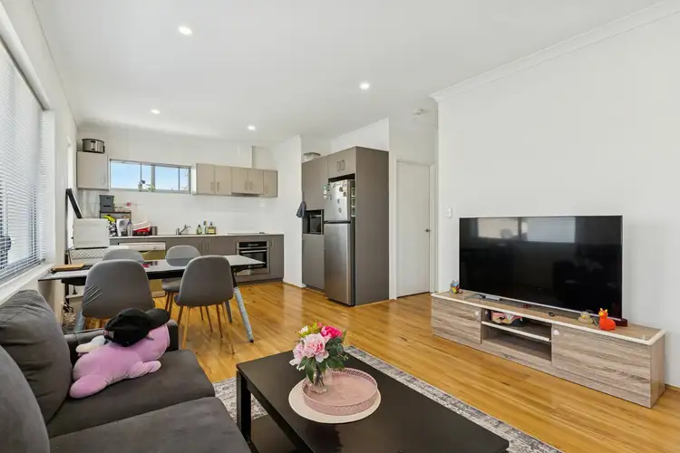 Fourth view of Homely apartment listing, 10/130 Arlunya Avenue, Cloverdale WA 6105