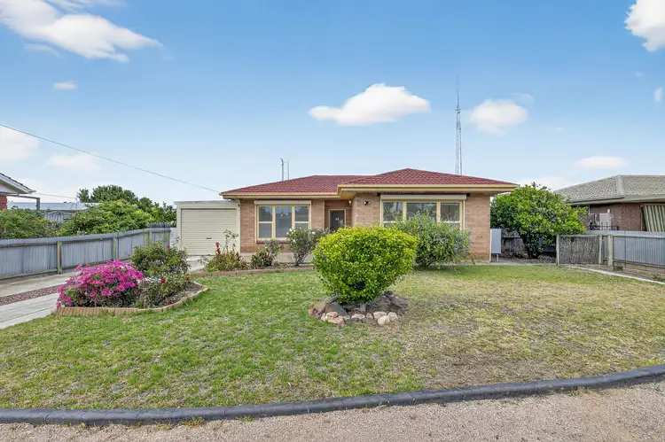 49 Bay Rd, Moonta Bay SA 5558