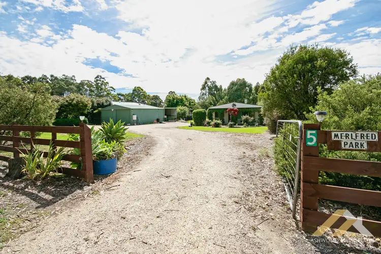 5 Punt Rd, Johnsonville VIC 3902