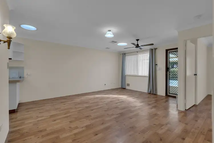 Sixth view of Homely unit listing, Unit 5/69 Gladstone Ave, Swan View WA 6056