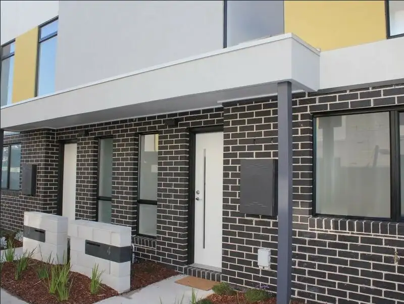 Main view of Homely unit listing, 4 Poble Walk, Avondale Heights VIC 3034