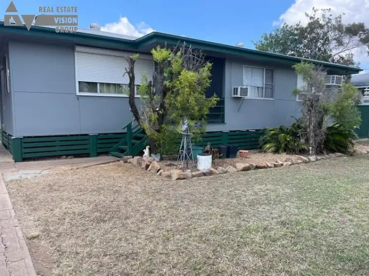 3 Mulga St, Blackwater QLD 4717
