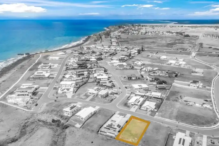 12 Sea Pearl Dr, Elliott Heads QLD 4670