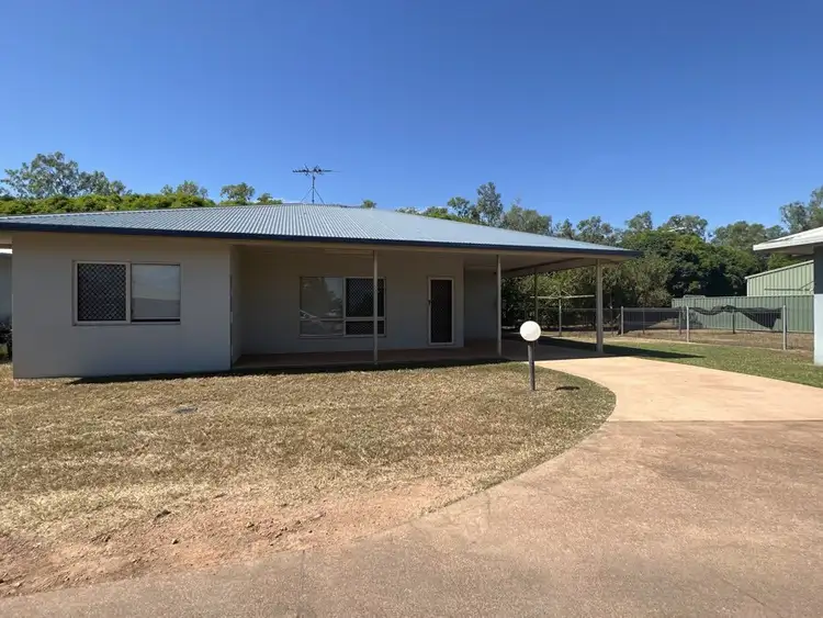 4/7 Alakanum Ct, Nanum QLD 4874